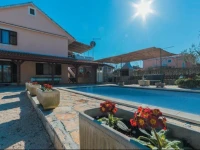 Bibinje *XCIII * Holiday Home 