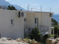 Double Room Brela 6895a 
