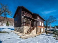 Nina Holiday Home 