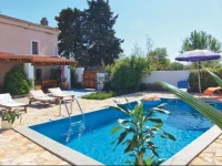 Kuzinici I Holiday Home 