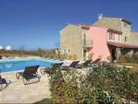 Baredine Cr Holiday Home 