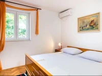 RaguЕѕ Guest House 