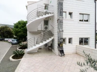 Cocoon Hostel 