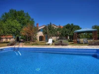 ВЋivolic D. Holiday Home 