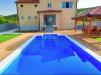 Antonija Holiday Home 
