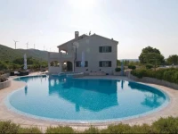 Bristivica Mustrici Holiday Home 