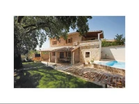 Grzini 56 Holiday Home 