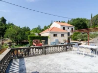 Klaic Holiday Home 