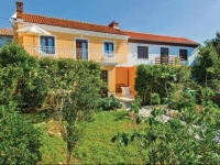 Jadranovo Trg Palih Boraca Holiday Home 