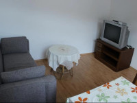 Vrisnik Holiday Home