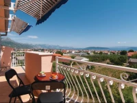 Four-Bedroom Holiday home with Sea View in Kastel Novi 