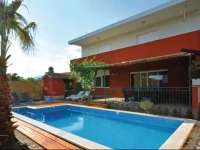 Kastel Luksic 12 Holiday Home 