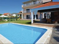 Kastel Luksic 37 Holiday Home 