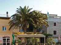 Kastel Stari Obala kralja Tomislava Holiday Home 