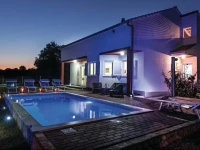 Ujeviceva II Holiday Home 