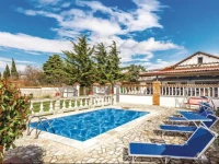 Krasica with Hot Tub X Holiday Home 