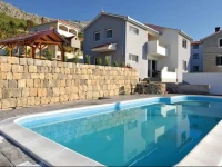 Kucine with Fireplace V Holiday Home 