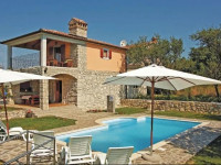 Cekadi I Holiday Home