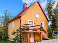 Lic 2 Holiday Home 