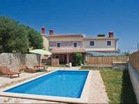 Liznjan Liznjan II Holiday Home 