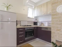KuД‡a Za Odmor Loborika 111A 