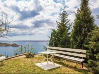 Two-Bedroom Holiday home Lukovo Sugarje with Sea View 02 