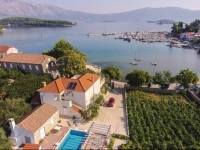 Lumbarda 16 Holiday Home 