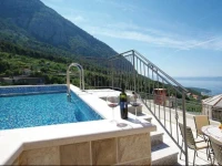 Makarska with Sea View 302 Holiday Home 