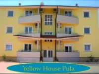 Yellow House Pula 