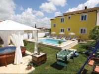 Pula Surida Holiday Home 