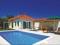 Sicici IV Holiday Home 