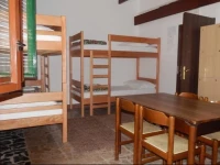 Stari Hrast Hostel 