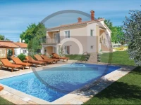 Radmani *LI * Holiday Home 