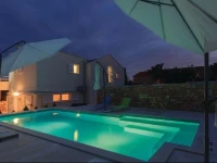 Mate Balote Croatia Holiday Home 