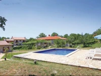 Becici Cr Holiday Home 