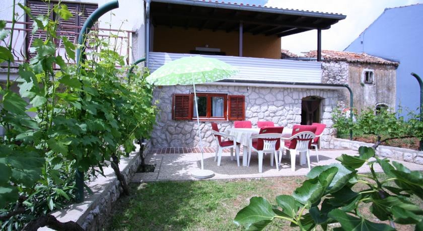 Prpic Holiday Home 