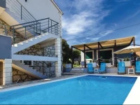 Gabi Holiday Home 