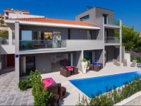 Four-Bedroom Holiday home in Rogoznica 