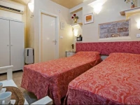 Sotto I Volti Guest House 