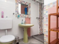 Roundabout Hostel 