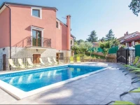 Six-Bedroom Holiday home 0 in Rovinj 