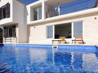Four-Bedroom Holiday home in Selca