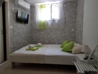 Micro Rooms 
