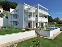 Petra Kruzica V Holiday Home 