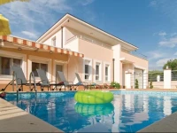 Srinjine 23 Holiday Home 