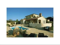Stifanici O-502 Holiday Home 