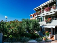 Villa Mirakul 