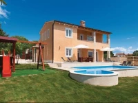 Bricanci III Holiday Home 
