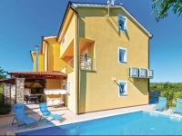 Six-Bedroom Holiday home in Perci 