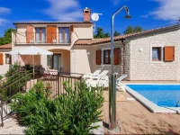 Dina 2 Holiday Home 